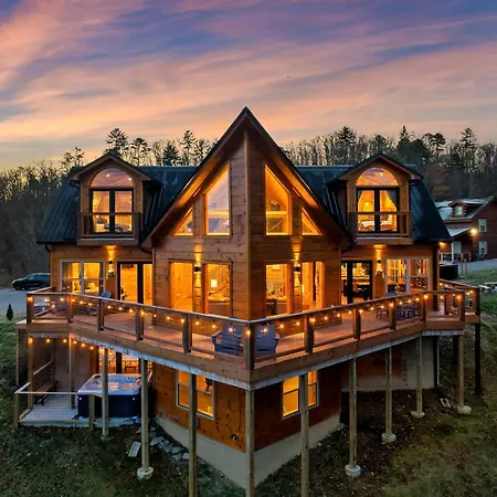 Villa Hemlocke Hideaway